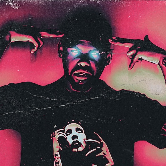 Meet your Posher, Notebook. - Picture 3 of 3